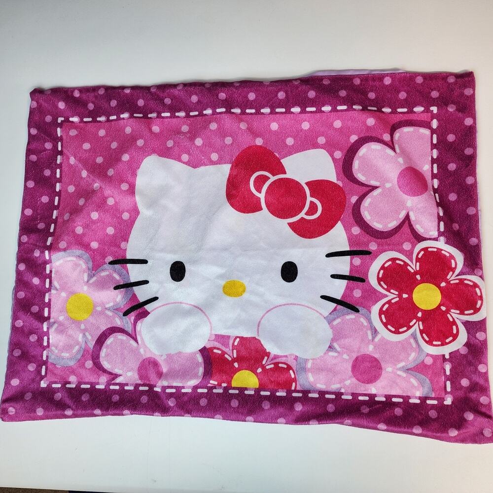 Sanrio Hello Kitty Pillowcase Standard Size 27x20 Pink Flowers Kawaii Kid 2013